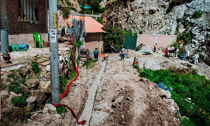 Pobladores de Unión Chumbao denuncian serias deficiencias en obra de saneamiento en San Jerónimo
